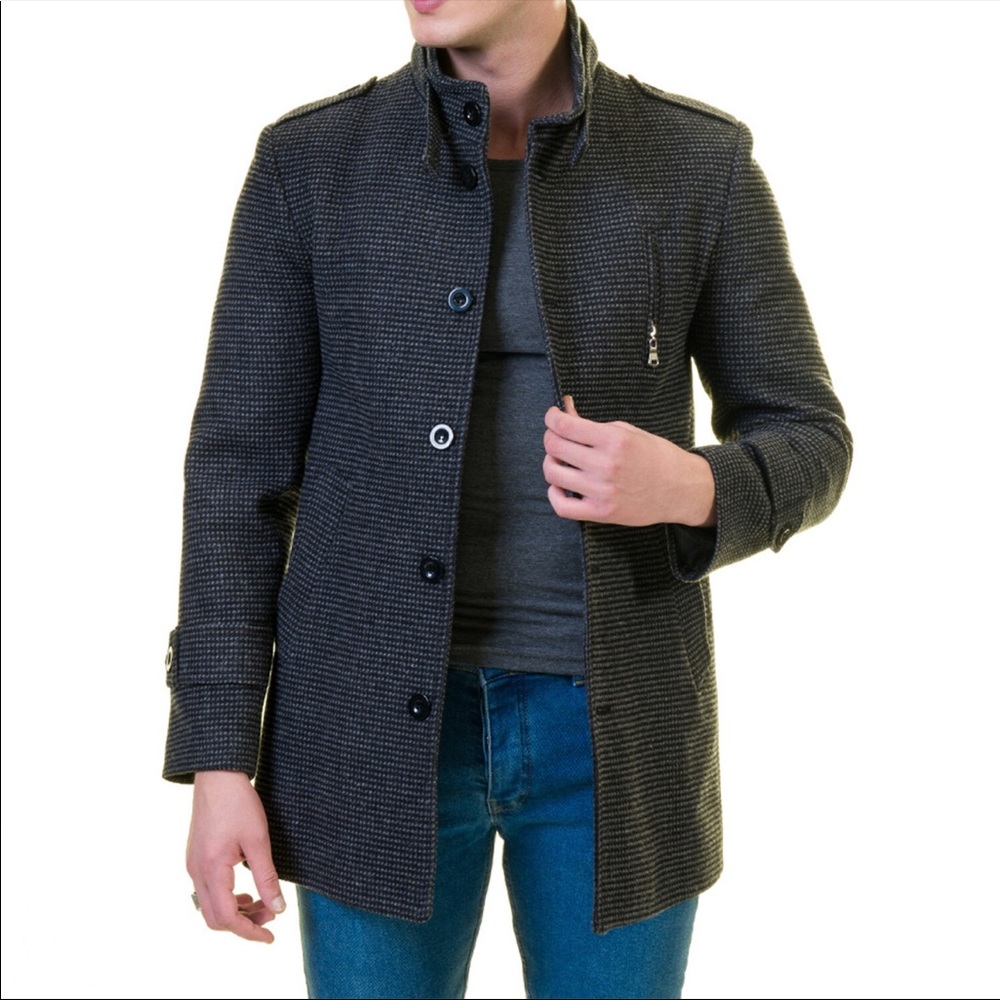 Amedeo Exclusive: Brooks Button-Detail Coat